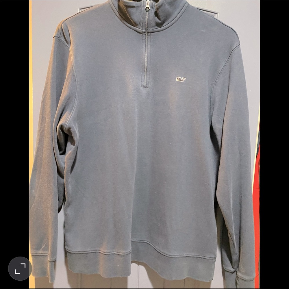 Vineyard Vines men’s navy half zip sweater